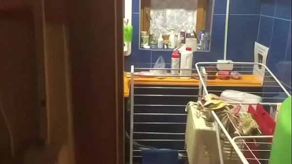 I fuck stepsister in the bathroom and cum on her face