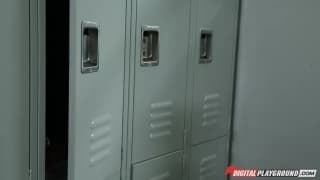 Aid Fox n Cha Stokely in gym angels