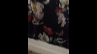 Heavy curtain pee
