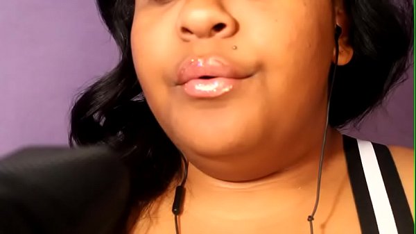 ASMR – playful blowing