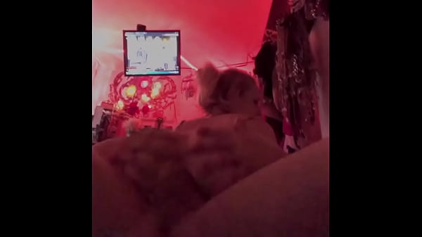 Wanttobewowed fucking a 9 inch cock, view from the back