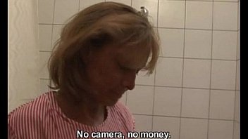 Martina Czech Milf giving Pussy