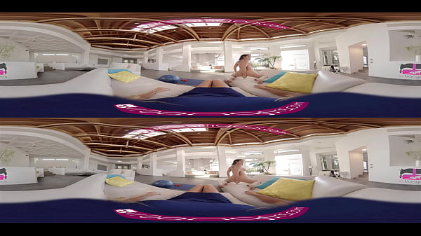 VR PORN-Big tits Latine Hot Yoga Class