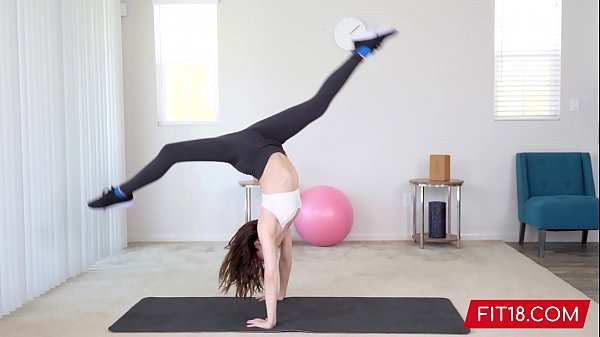 FIT18 – Aliya Brynn – 50kg – Casting Flexible and Horny Petite Dancer