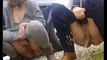 Webcam girl in Pee show
